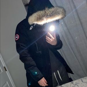 Meet your Posher, Hunter